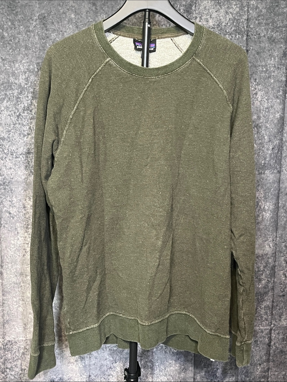 Patagonia Men's Olive Crewneck Pullover Sweater